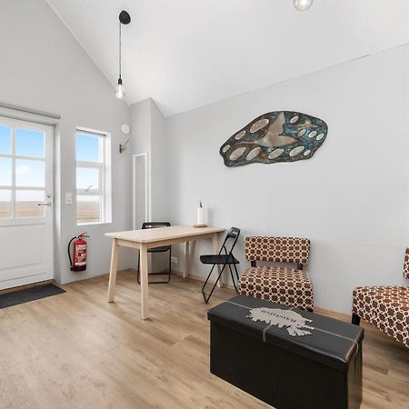 Rauthafell Apartment Хвольсведлюр Екстер'єр фото