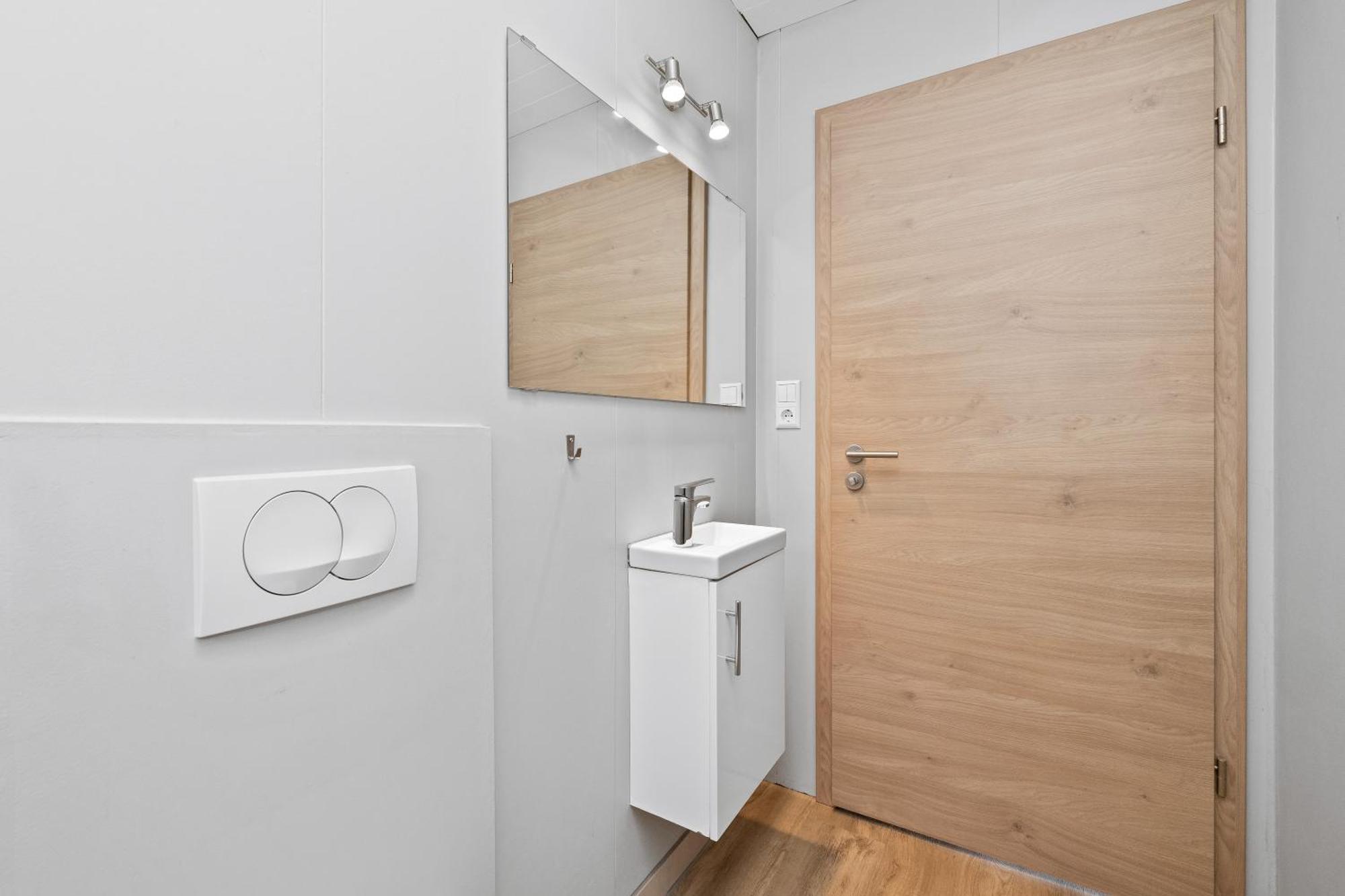 Rauthafell Apartment Хвольсведлюр Екстер'єр фото
