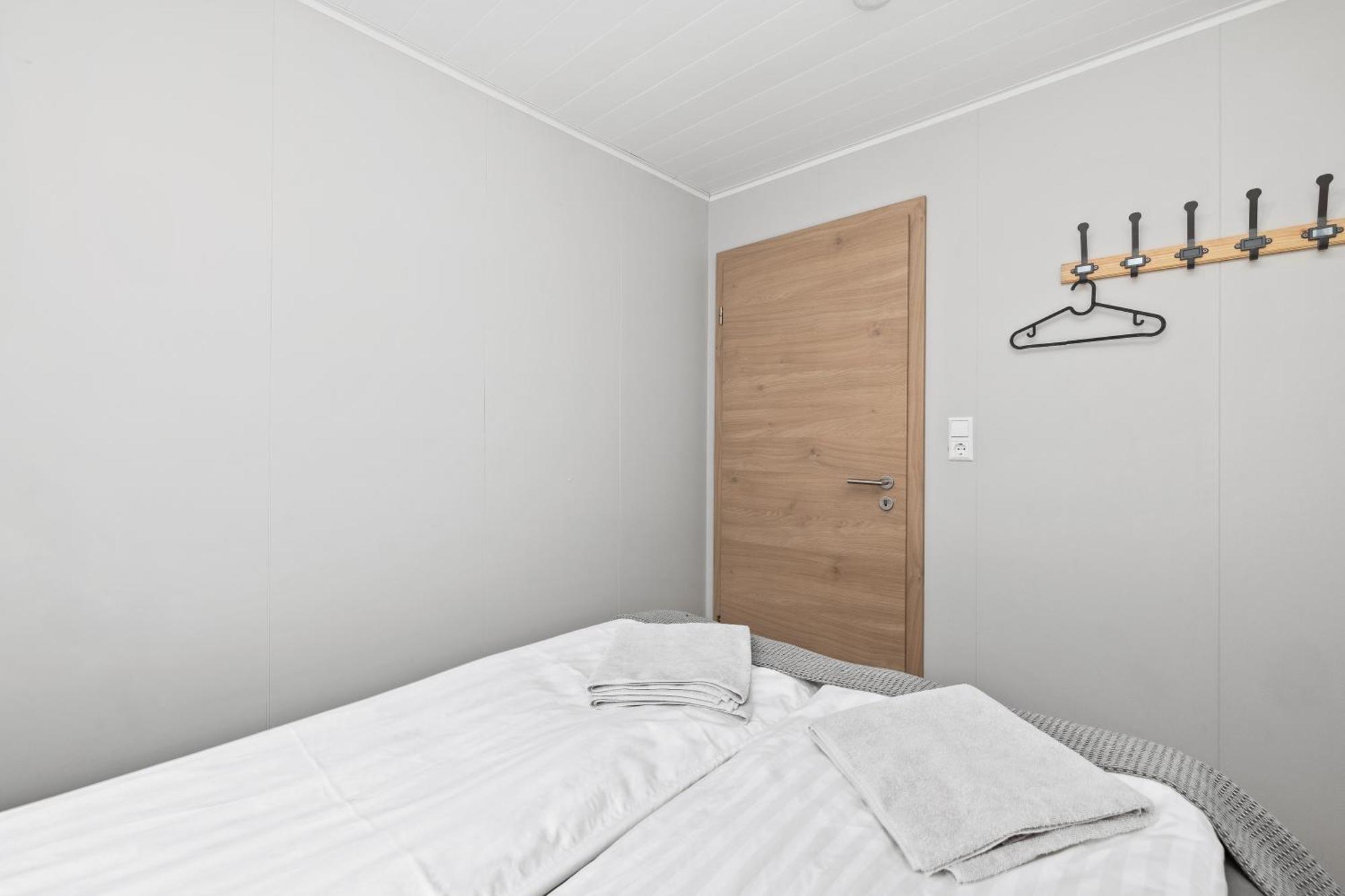 Rauthafell Apartment Хвольсведлюр Екстер'єр фото